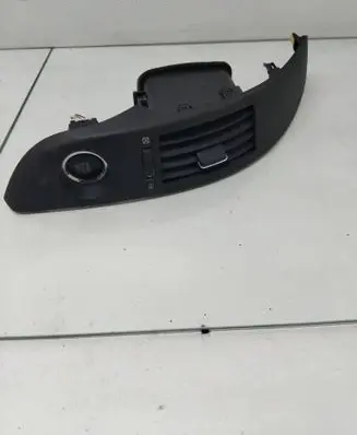 Toyota Corolla Verso AR10 Dash center air vent grill 5568064020 5567064010