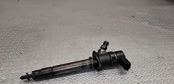 Volvo V70 Fuel injector 0445110078 8658352