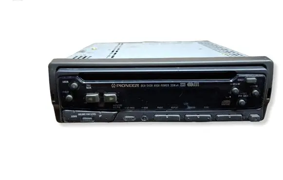 Peugeot Partner Radio/CD/DVD/GPS head unit DEH345R PIONEER