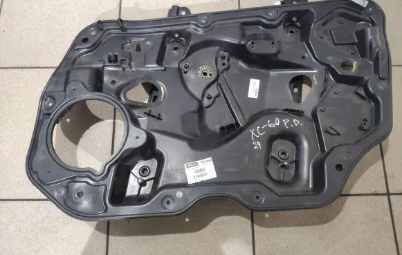 Volvo XC60 Front door window regulator with motor 30753328