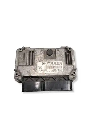 Volkswagen Golf VI Engine control unit/module 03C906022AT 03C906022J 0261S04405