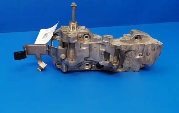 BMW X5 F15 Generator/alternator bracket 8506863 850686306 174786