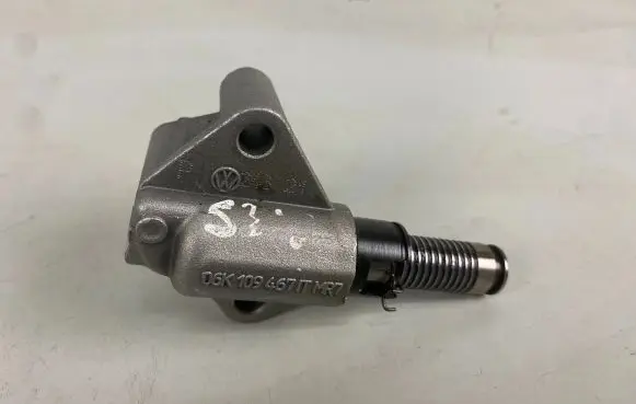 Audi A3 S3 8V Timing belt/chain tensioner 06K109467IT