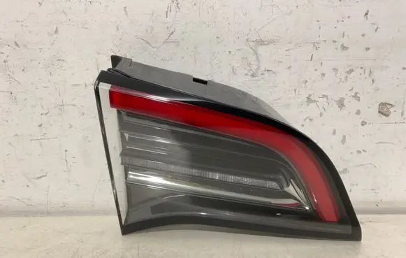 Tesla Model 3 Tailgate rear/tail lights 150208800B