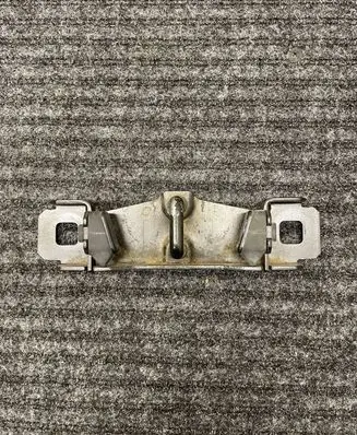 Volvo V50 Loading door lock loop/hook striker 3M51R404B12 25638 75E38