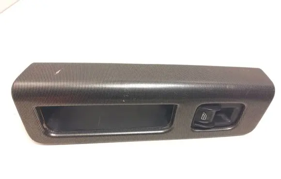 Volvo S40 Electric window control switch 8663819