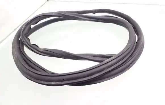 Audi A8 S8 D4 4H Trunk rubber seal (body) 
