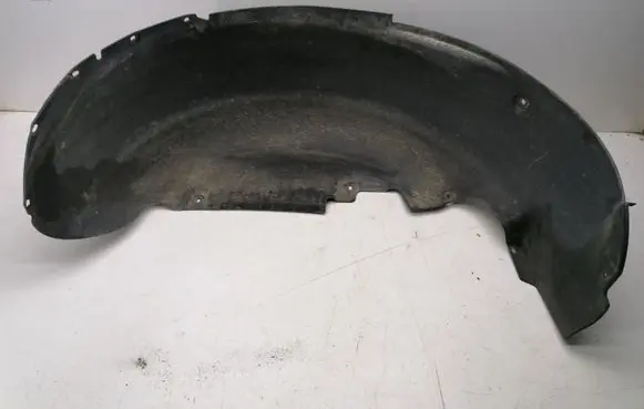 Volkswagen Touareg I Rear mudguard 7L6810972