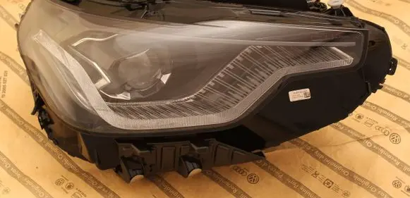 BMW 2 G42 Headlight/headlamp 5A3DC8602