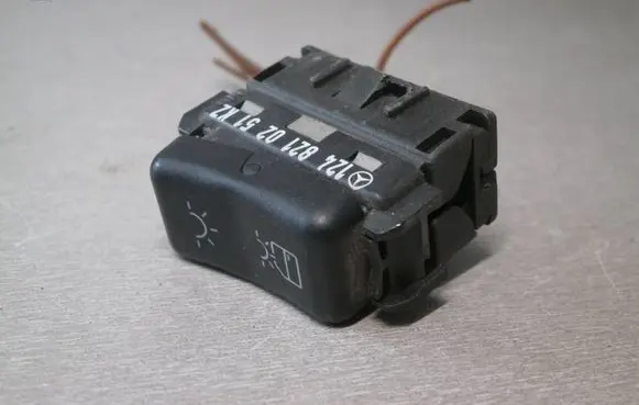 Mercedes-Benz E W124 Other switches/knobs/shifts 1248210251