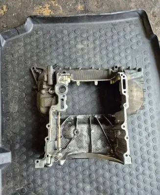 Audi A4 S4 B8 8K Oil sump 059103601CE