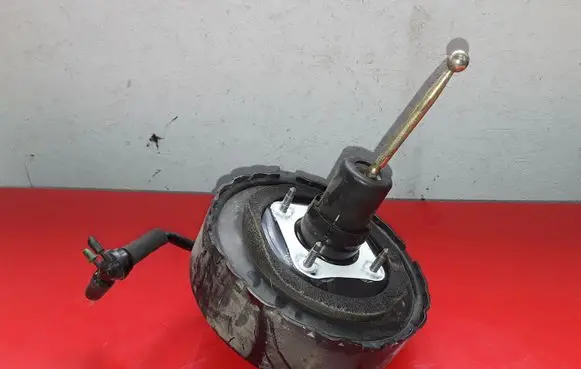 Skoda Fabia Mk1 (6Y) Brake booster 6Q1614105N