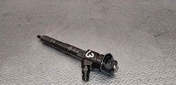 Opel Vectra C Fuel injector 0445110243