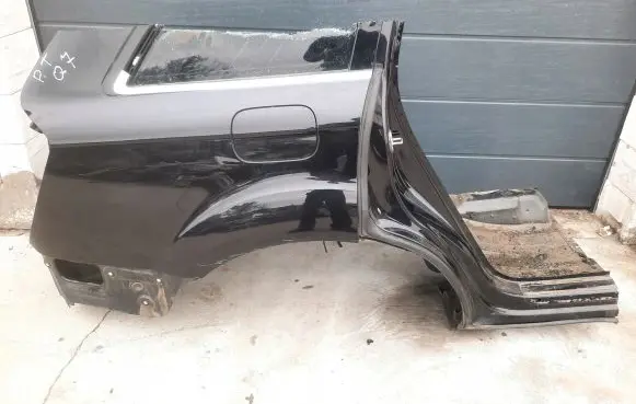 Rear quarter panel