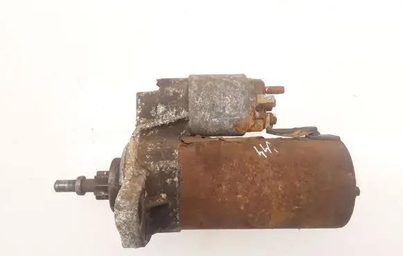 Volkswagen Golf II Starter motor