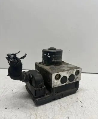 Volkswagen Golf IV ABS Pump 6X0614517 3279203007 10020402224
