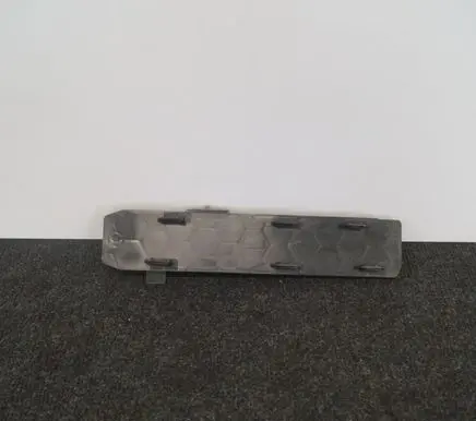 Volkswagen Jetta VI Other engine bay part 1K0819422