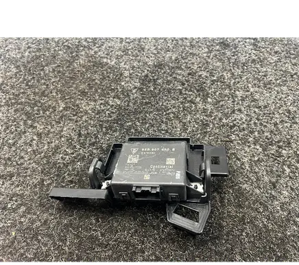 Porsche Cayenne (92A) Gateway control module 95B907530E