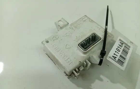 Renault Fluence GPS navigation control unit/module 280389917R