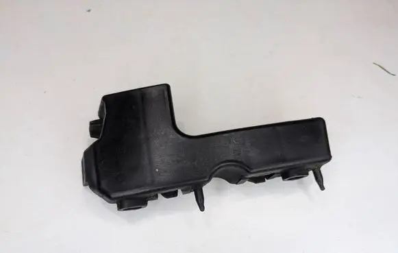 Audi A4 S4 B7 8E 8H Front bumper mounting bracket 8E0807284E