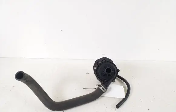 Nissan Leaf I (ZE0) Electric auxiliary coolant/water pump