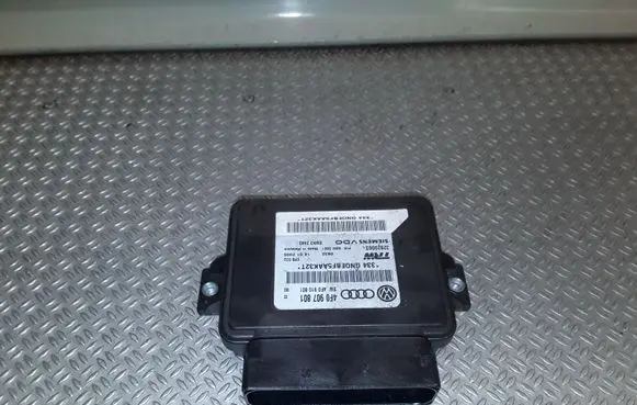 Audi A6 S6 C6 4F Hand brake control module 4F0907801