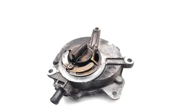 Seat Leon (1P) Vacuum pump 03D145100E