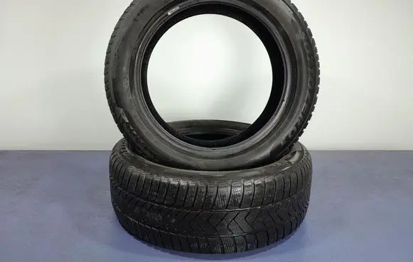 BMW X3 E83 R17 winter tire 8019227261851