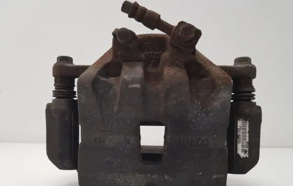 Opel Insignia A Front brake caliper