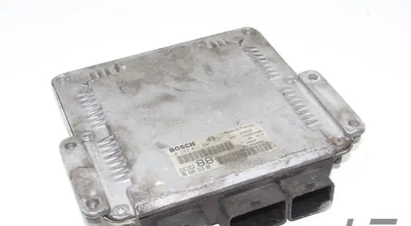 Peugeot Expert Engine control unit/module 9650931380 0281011247