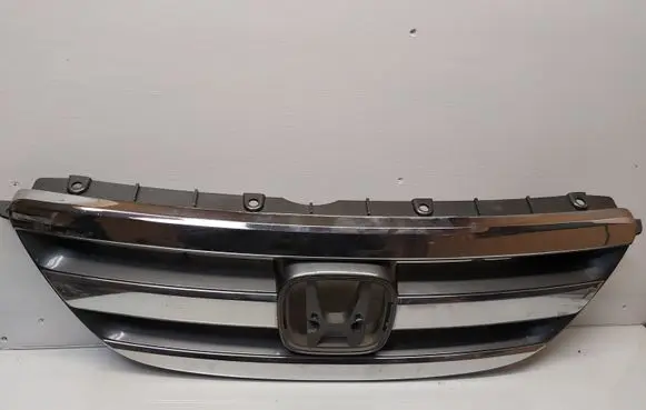 Honda FR-V Front bumper upper radiator grill