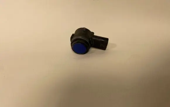 Audi A4 S4 B5 8D Airbag deployment crash/impact sensor