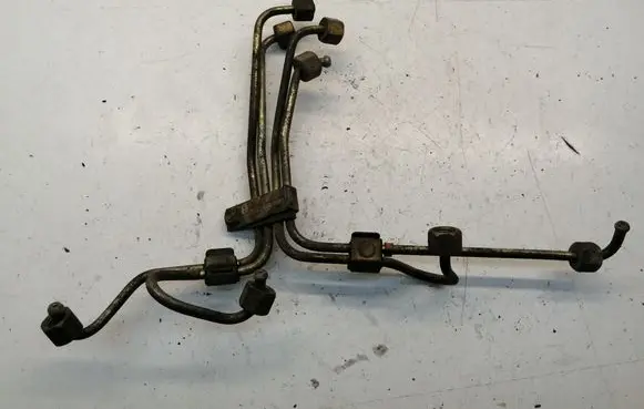 Ford Transit Fuel injector supply line/pipe 