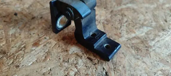 Audi A6 S6 C5 4B Rear door upper hinge 