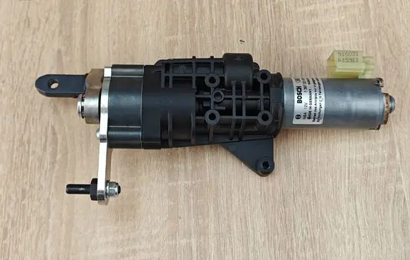Audi A6 S6 C7 4G Tailgate/trunk/boot lift motor 4G9827852E
