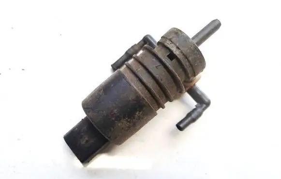 Volkswagen Golf V Windscreen/windshield washer pump 1j0973722