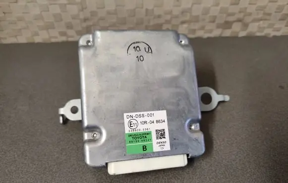 Lexus RX 450H Other control units/modules 8815048231