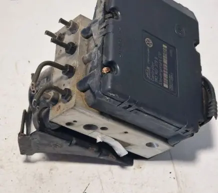 Volkswagen Sharan ABS Pump 7M3907379B 3X0416 10094703093