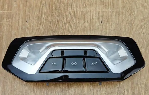 BMW 8 G16 Rear seat light 7910813