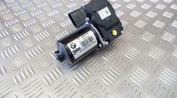 BMW 5 G30 G31 Wiper motor W000061595