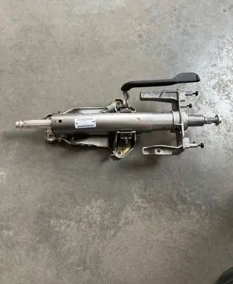 BMW i3 Steering wheel axle set 6865576 7046955418 15B0644110184