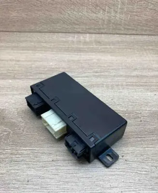 BMW 5 E39 Door control unit/module 6904255 689667