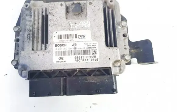 Hyundai Santa Fe Engine control unit/module 0281013584 39113-27825