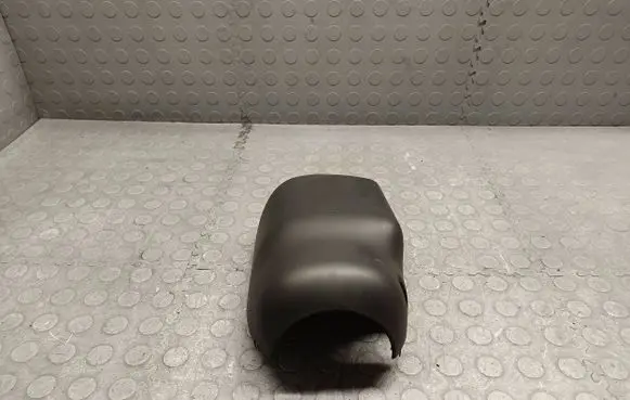 Steering wheel column trim