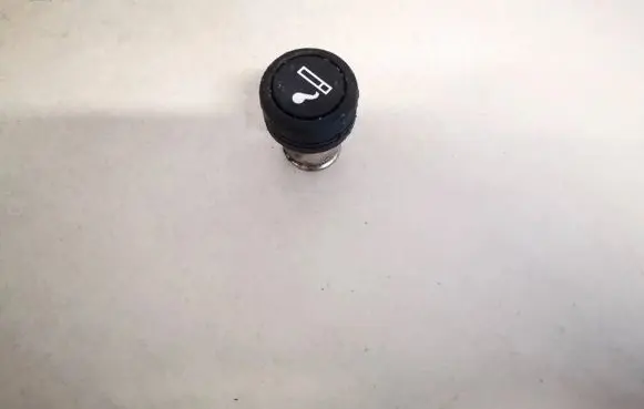 Opel Insignia A Cigarette lighter 