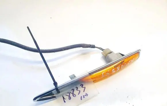 Ford Mondeo MK IV Front fender indicator light 7s71-13k354-bd