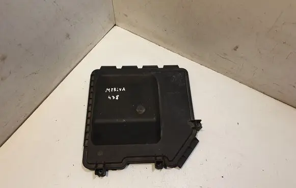 Opel Meriva A Fuse box cover 13144736