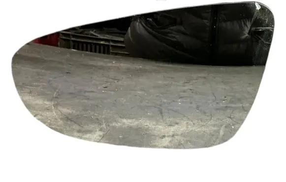 Volkswagen Golf VI Wing mirror glass VM6197EHL