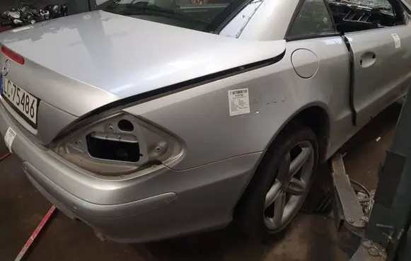 Mercedes-Benz SL R230 Rear quarter panel 