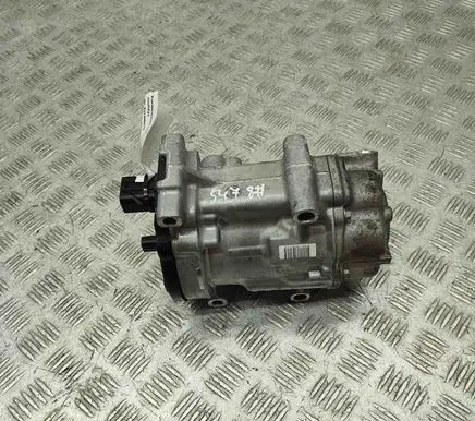 Toyota Yaris Cross Air conditioning (A/C) compressor (pump) 0424000741